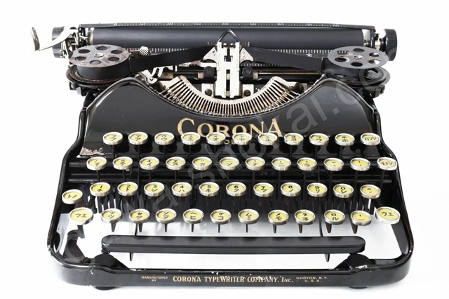 CORONA FOUR