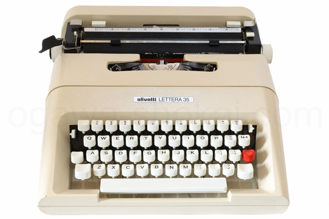 olivetti Lettera 35 タイプライター用ゴム足の外観