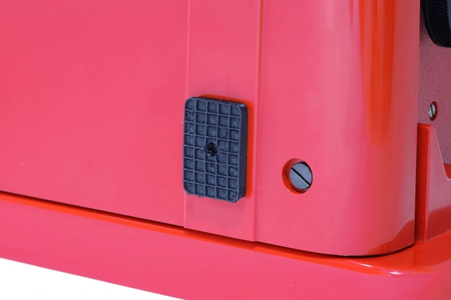 olivetti valentine タイプライター用ゴム足の外観