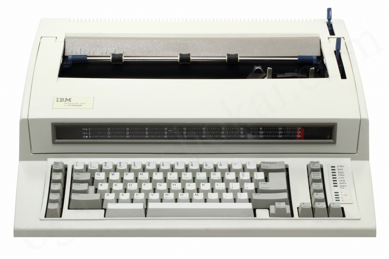 高価なIBM電子タイプライターのお求めやすいIBM Wheelwriter 1000 中古タイプライターです。