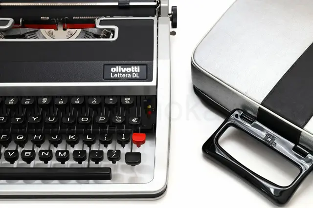 olivetti LetteraDL用純正ケース