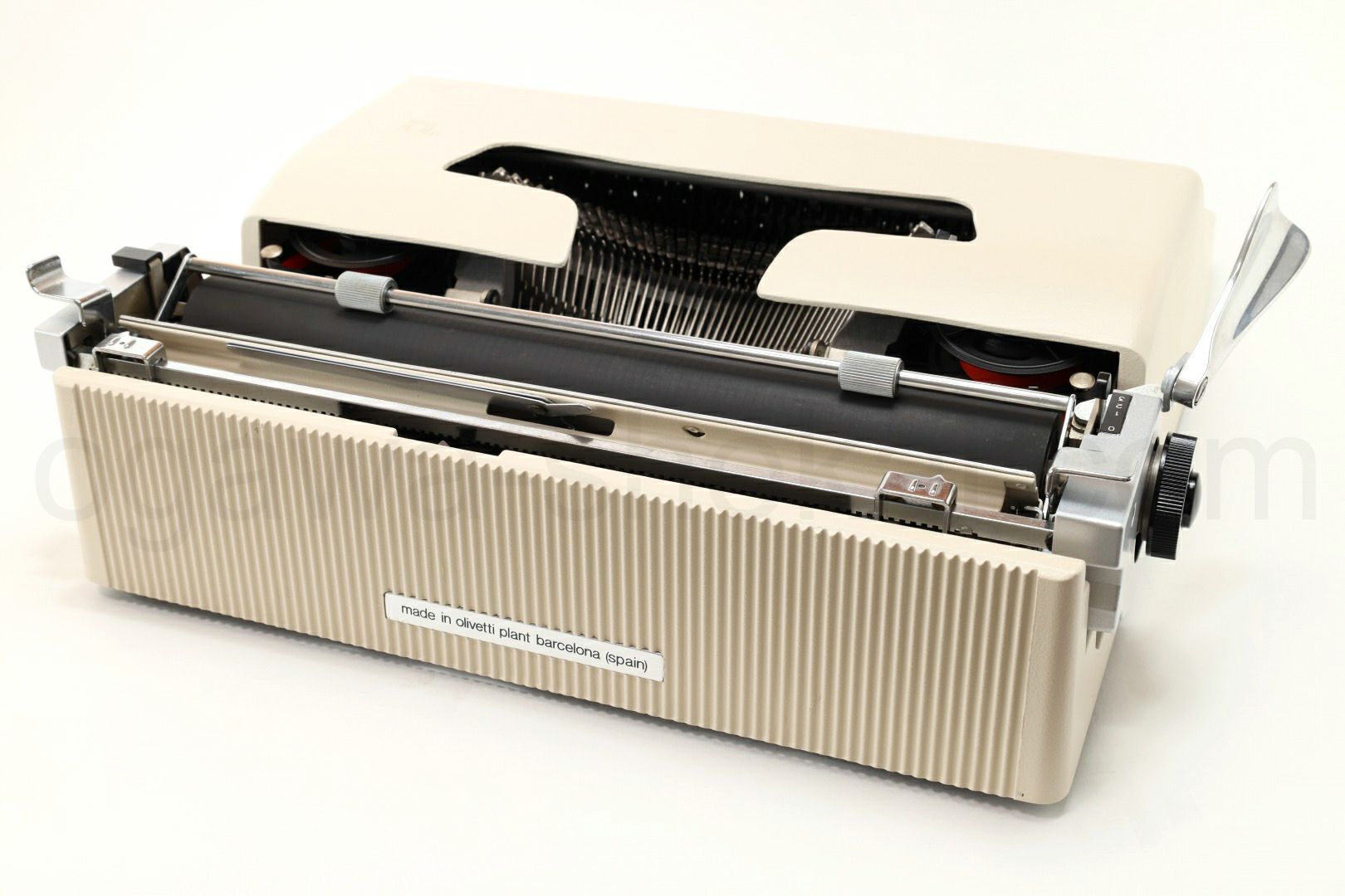 Olivetti Lettera 32（イタリア製