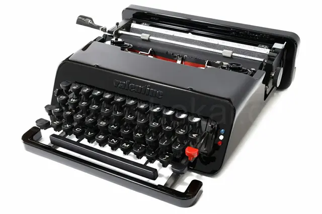 olivetti valentine 斜め上から