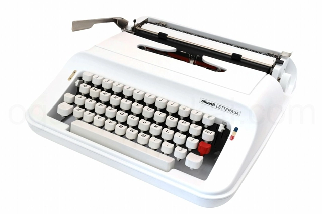 オリベッティ Lettera Black タイプライター