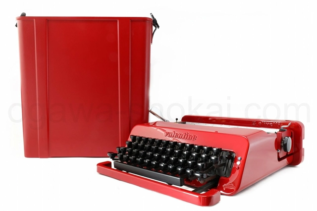 olivetti valentine 再塗装済のタイプライターケース