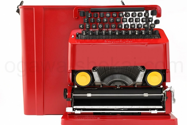 olivetti valentine フェラーリ純正色 中古タイプライター