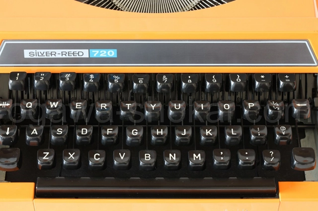 一般的な英文配列のキーボード