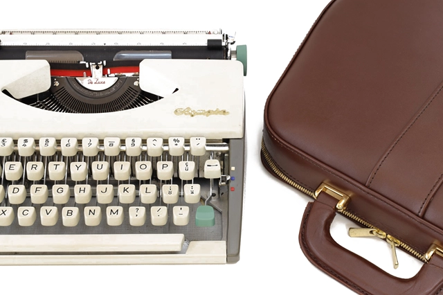 OLYMPIA DeLuxe タイプライターケース