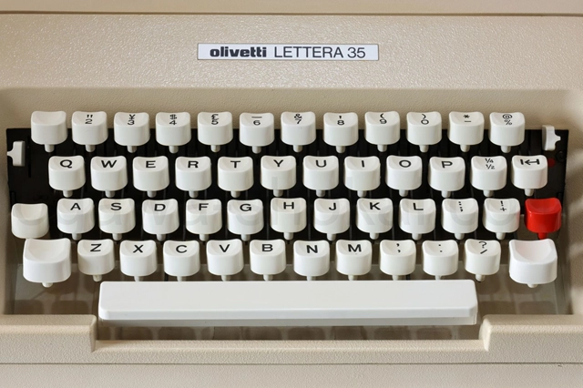 olivetti Lettera 35 キーボード