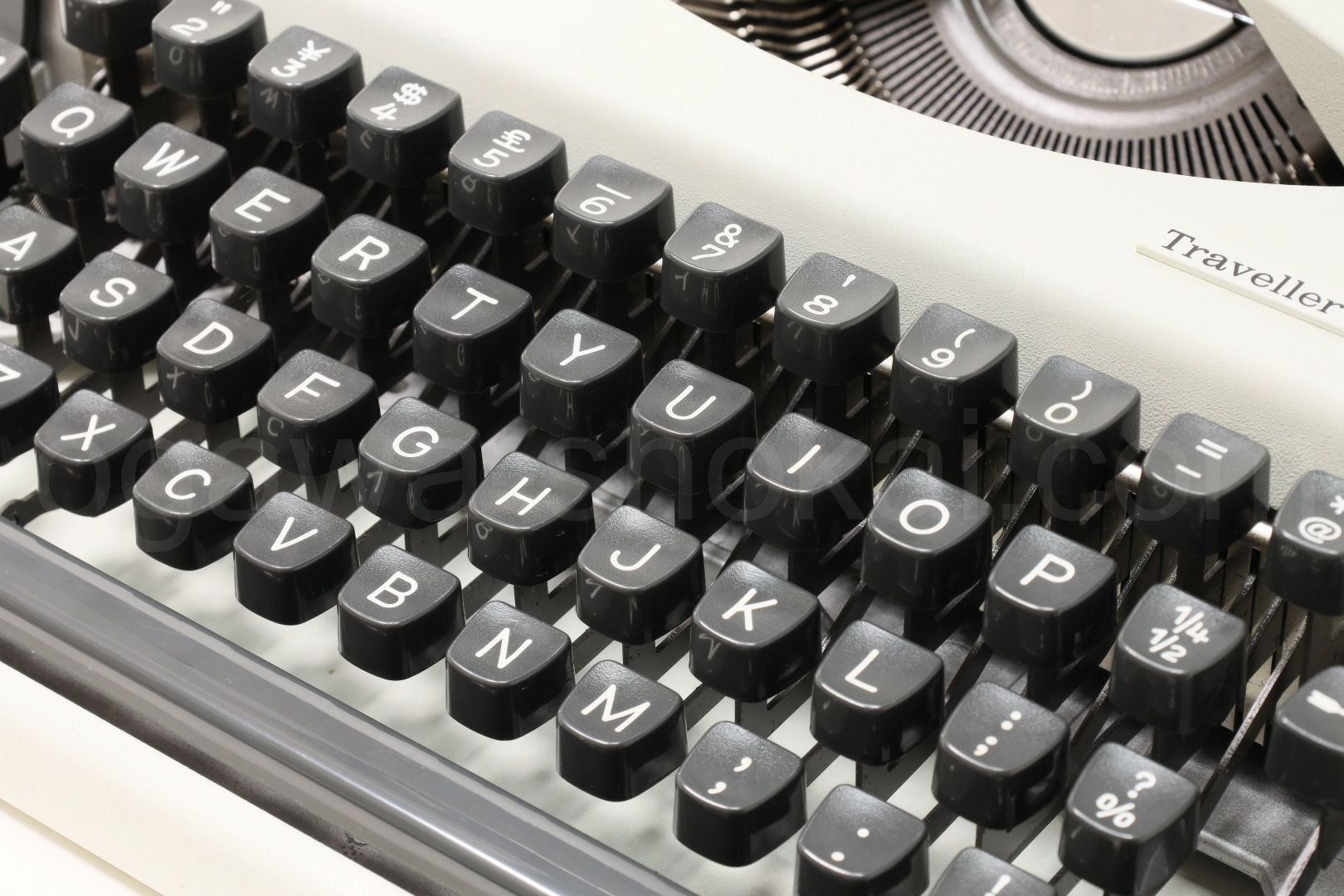 OLYMPIA Traveller de luxe 中古タイプライター｜タイプライター