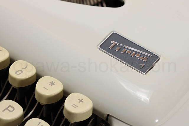 かわいらしいロゴが特徴のTriumph Tippa