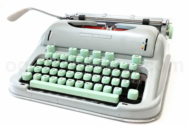 HERMES 3000 中古タイプライター