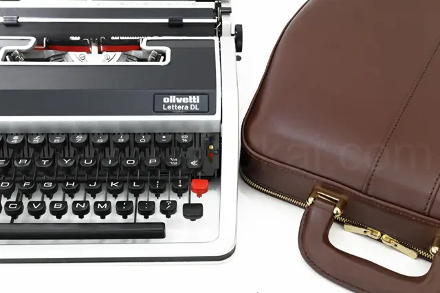 olivetti Lettera DL タイプライター ケース