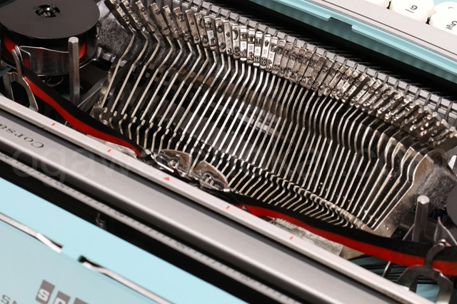 SMITH-CORONA Corsair Deluxe 英文