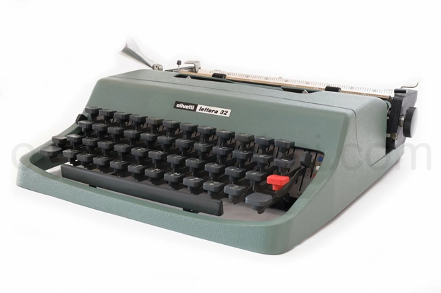 世界中で爆発的な人気を呼んだ最も多く使われたタイプライタ－