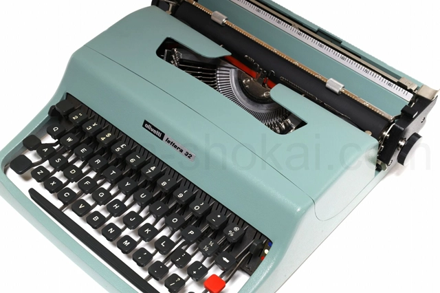olivetti ロゴ